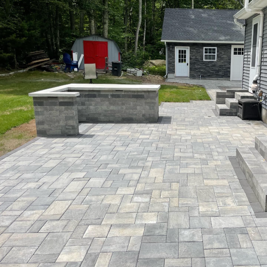 patio-fireplace-construction-in-ri-055