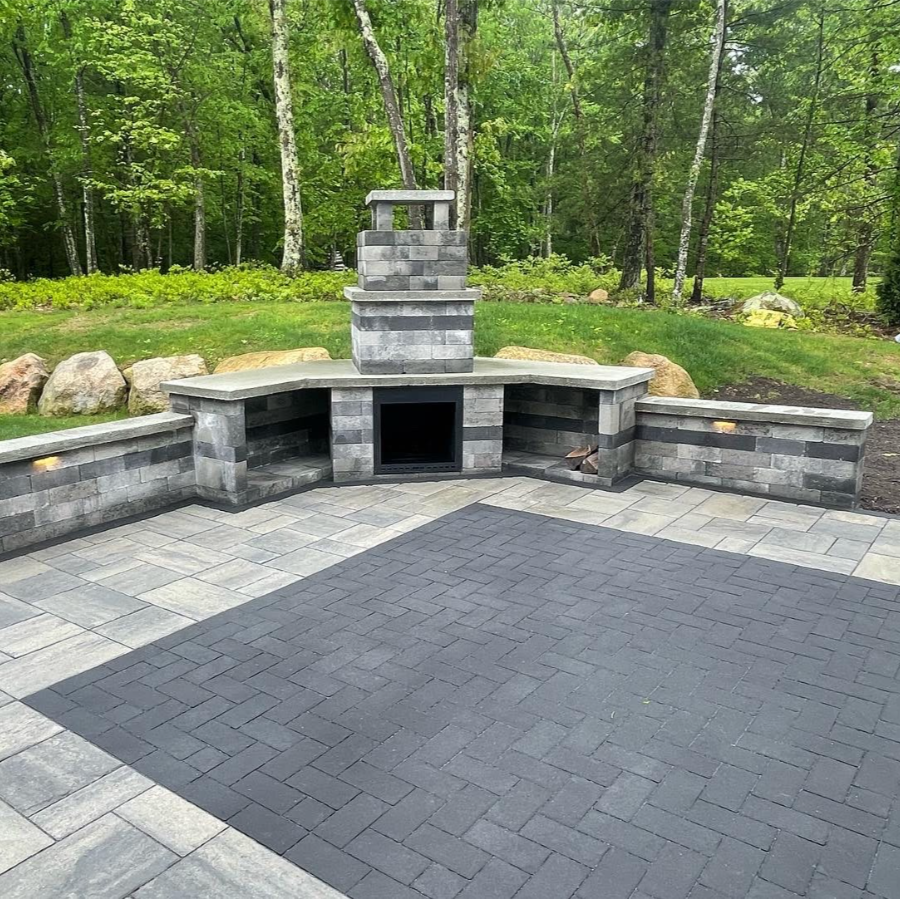 patio-fireplace-construction-in-ri-078